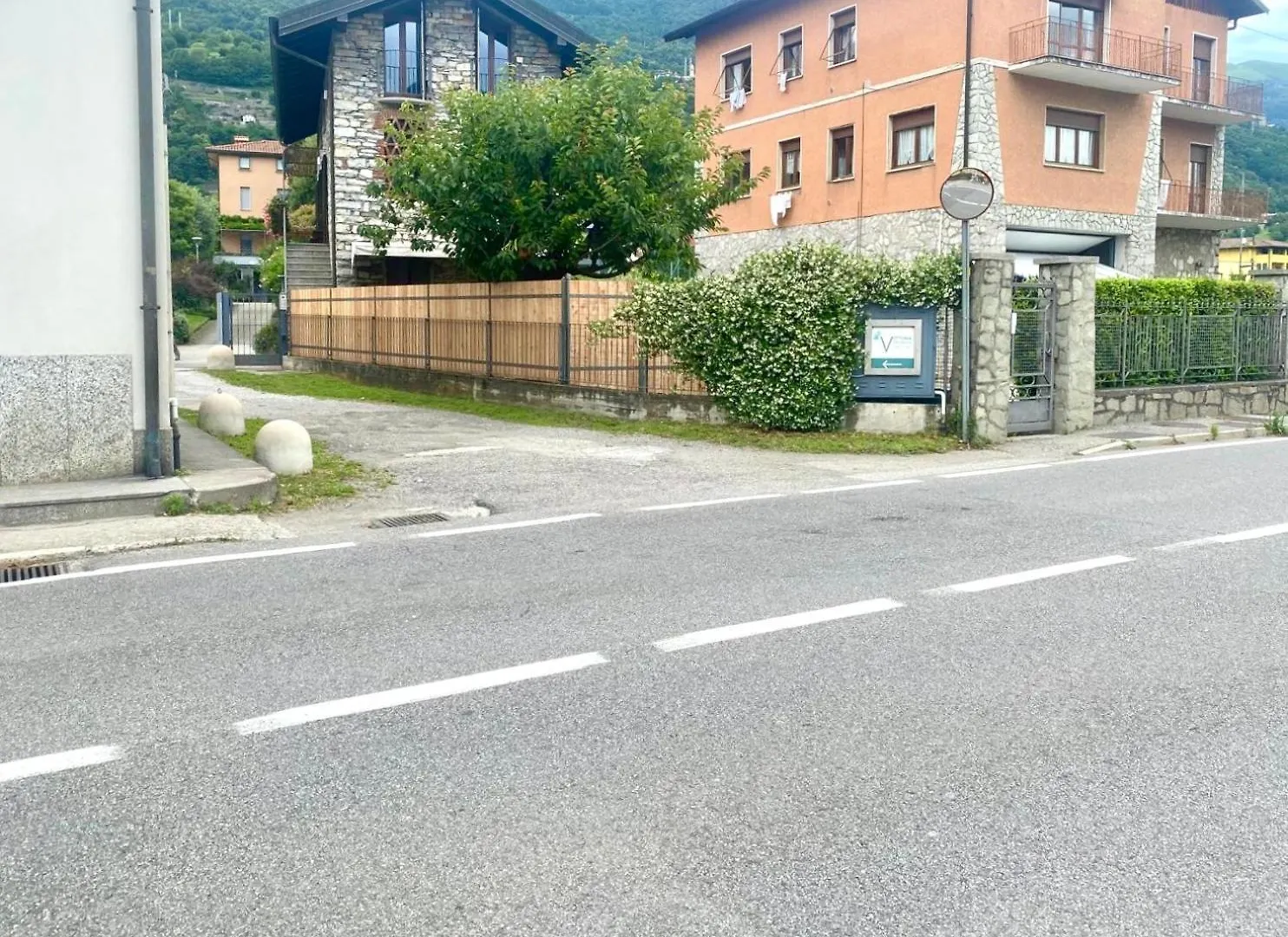 Apartament Ibiscus Lago Di Como Dongo