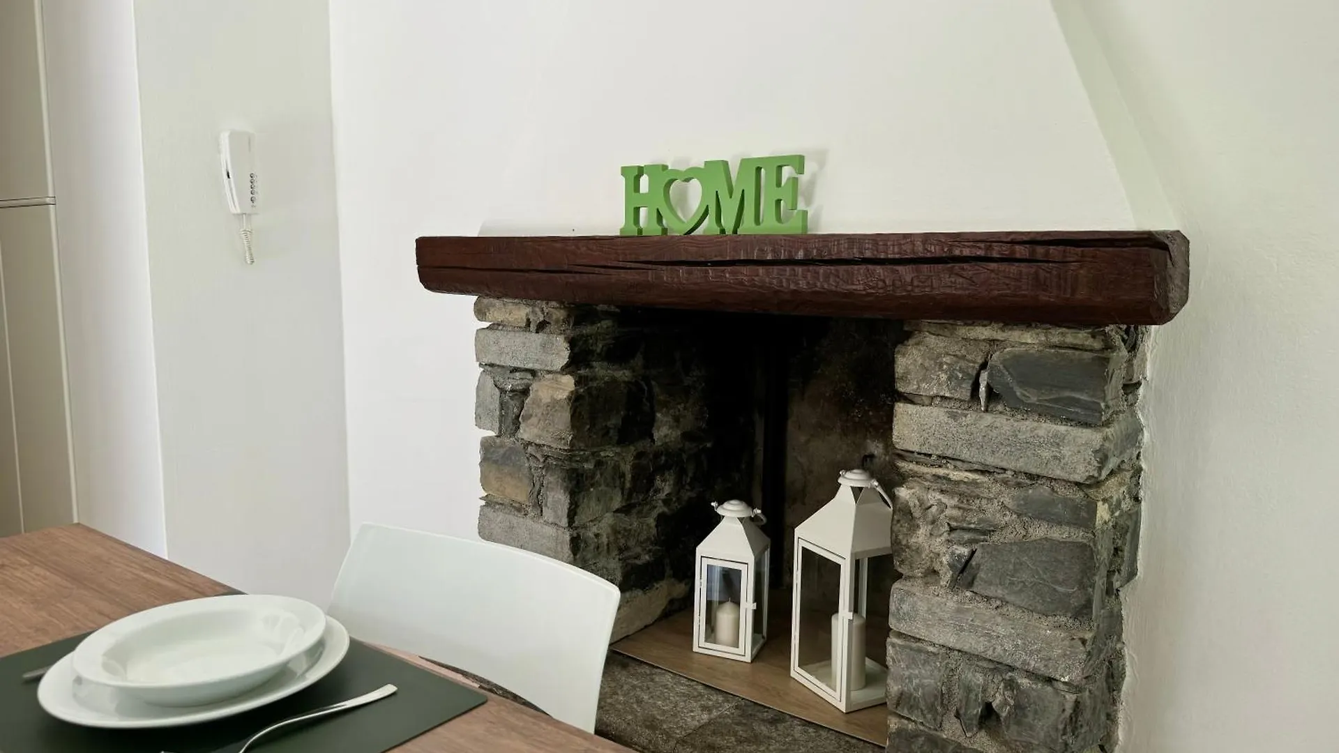 Apartament Ibiscus Lago Di Como Dongo Włochy