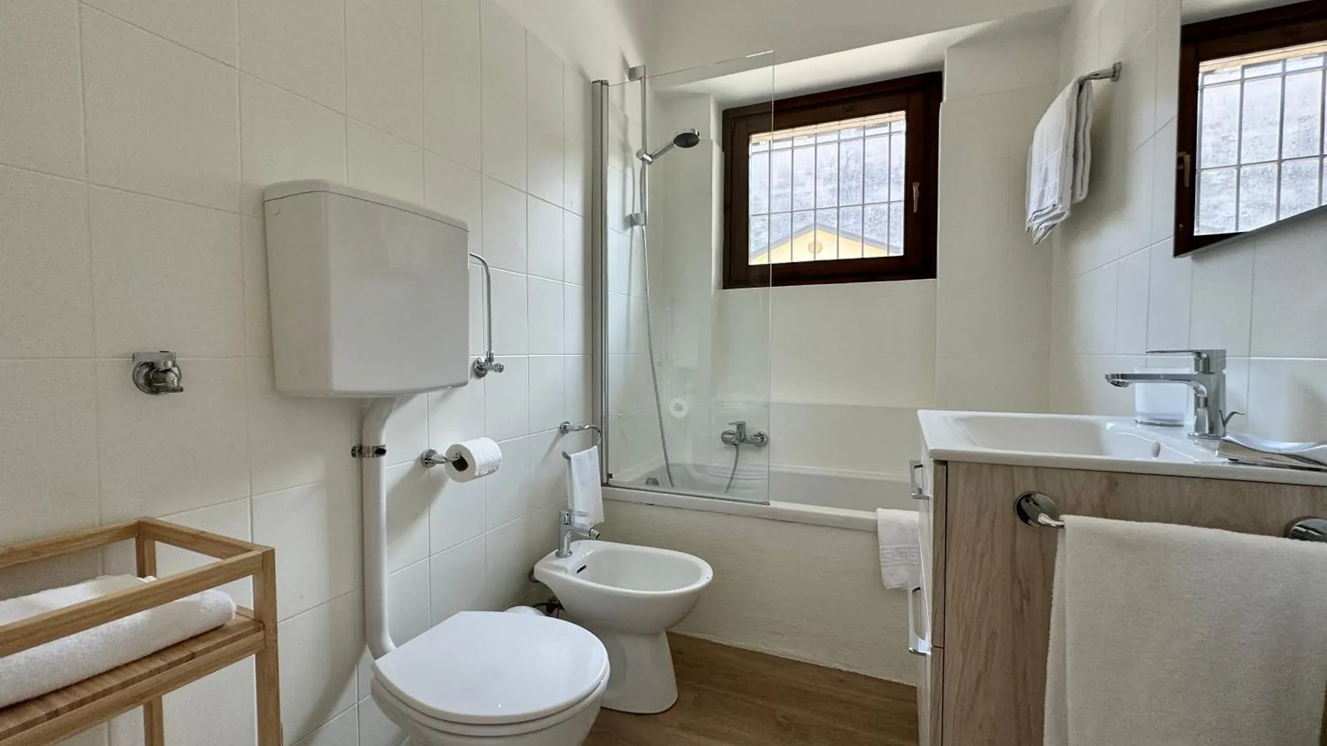 Ibiscus Lago Di Como Dongo Apartament